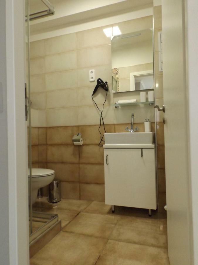 Vitalis Apartman Eger Exterior photo